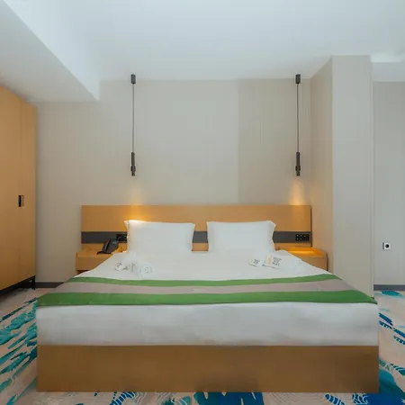 Bliss Palace & 5* Skopje