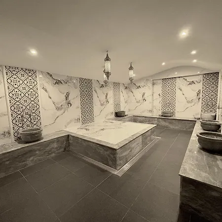Bliss Palace & 5* Skopje