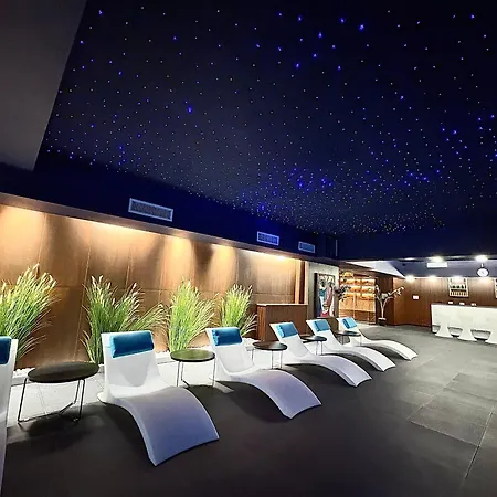 Hotel Bliss Palace &