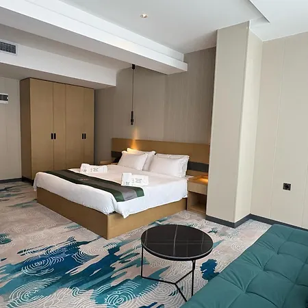 Bliss Palace & 5* Skopje