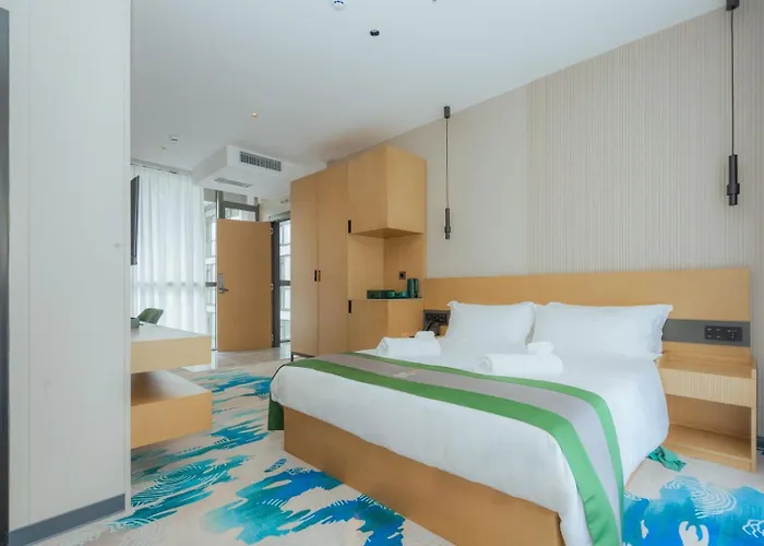 Hotel Bliss Palace &