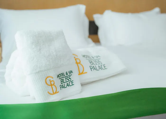 Bliss Palace & 5*